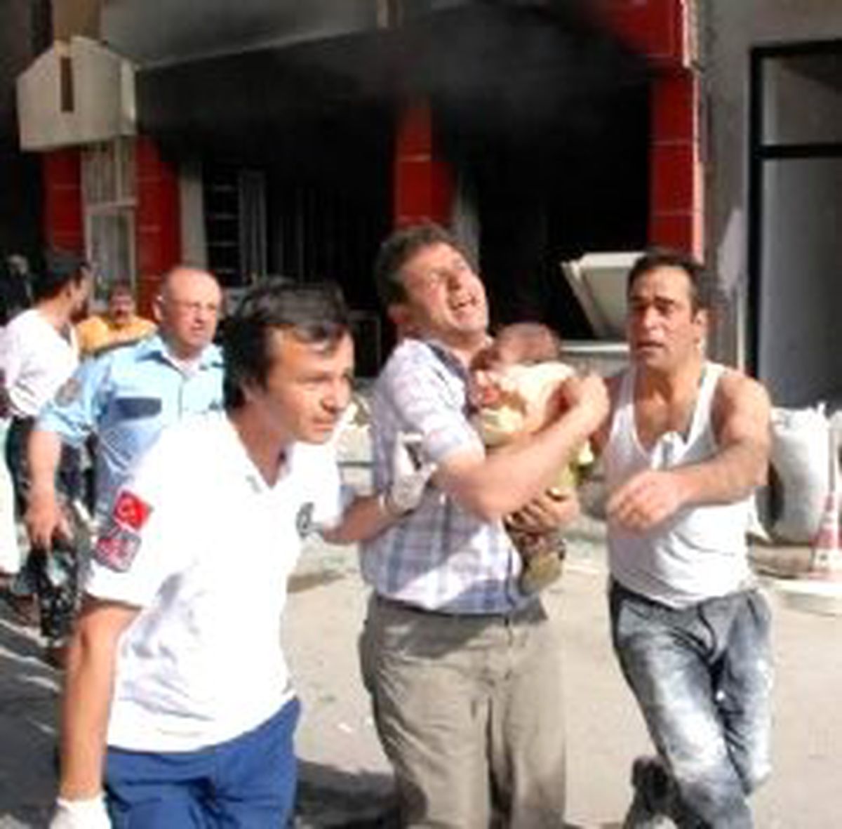 Eskişehir'de Patlama: 35 Yaralı