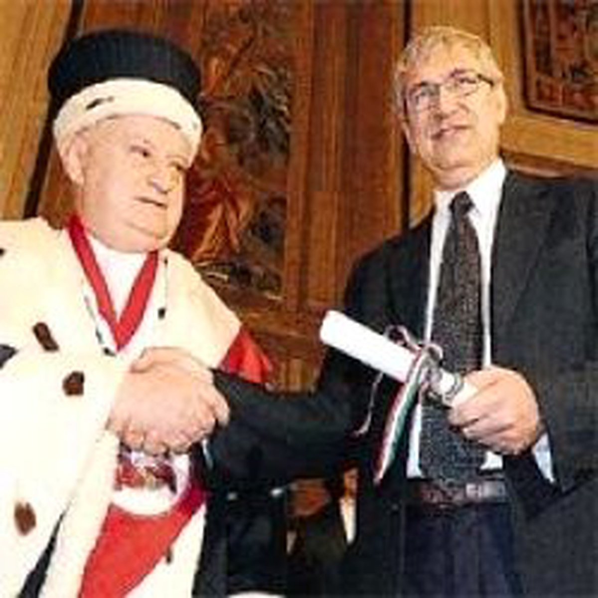 Pamuk'un Yargılanması Türkiye'nin İmajını Bozuyor