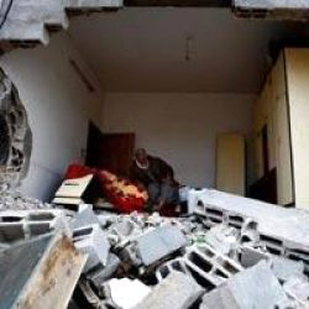 Gazze'de Tünel Çöktü: 2 Ölü, 4 Kayıp