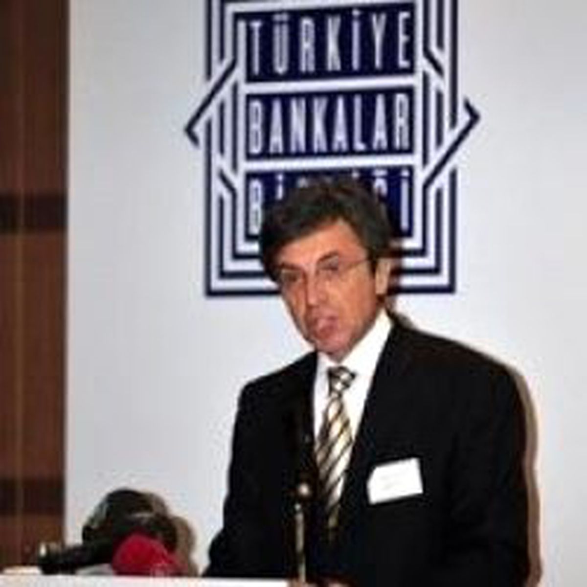 Bankacılık Sektörü Şoklara Daha Dayanıklı