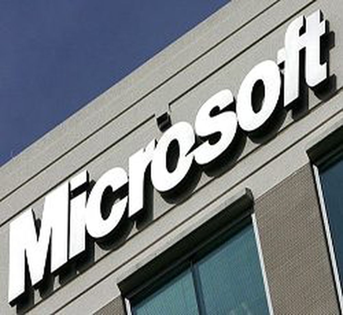 Microsoft, Google'a Meydan Okuyor