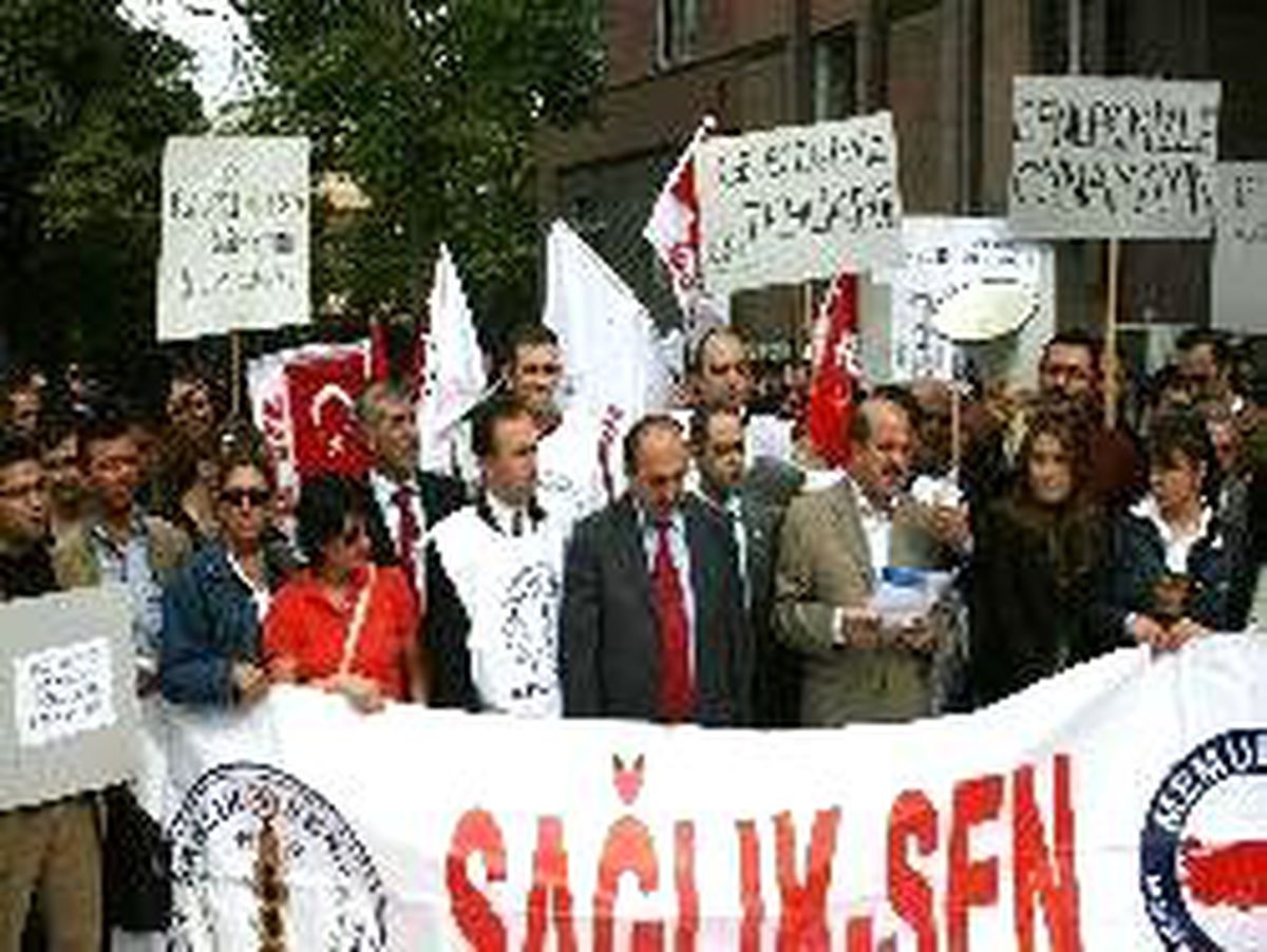 Sağlık -Sen Taleplerinde Israrlı