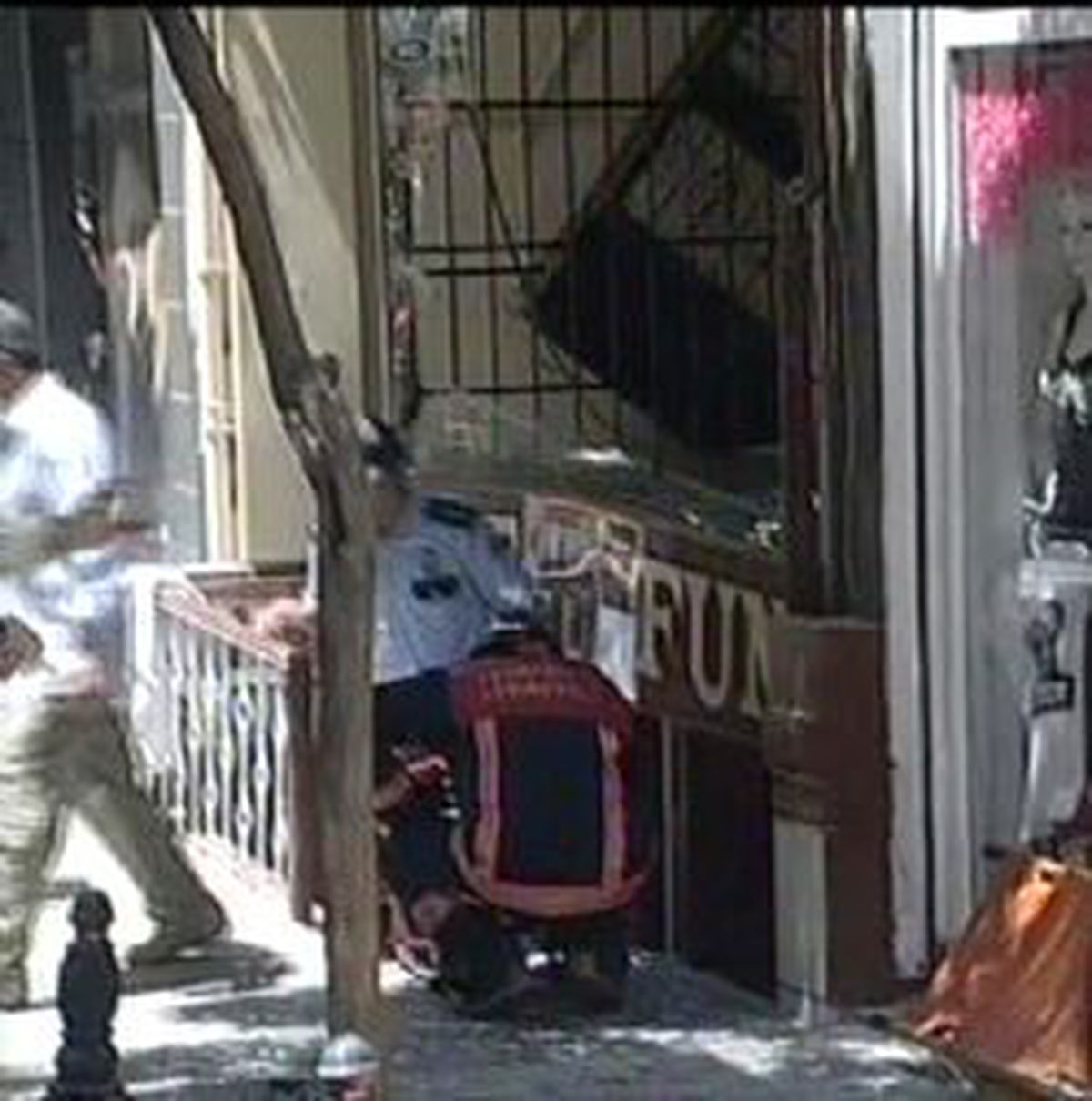 Bakırköy'de Patlama: 3 Yaralı
