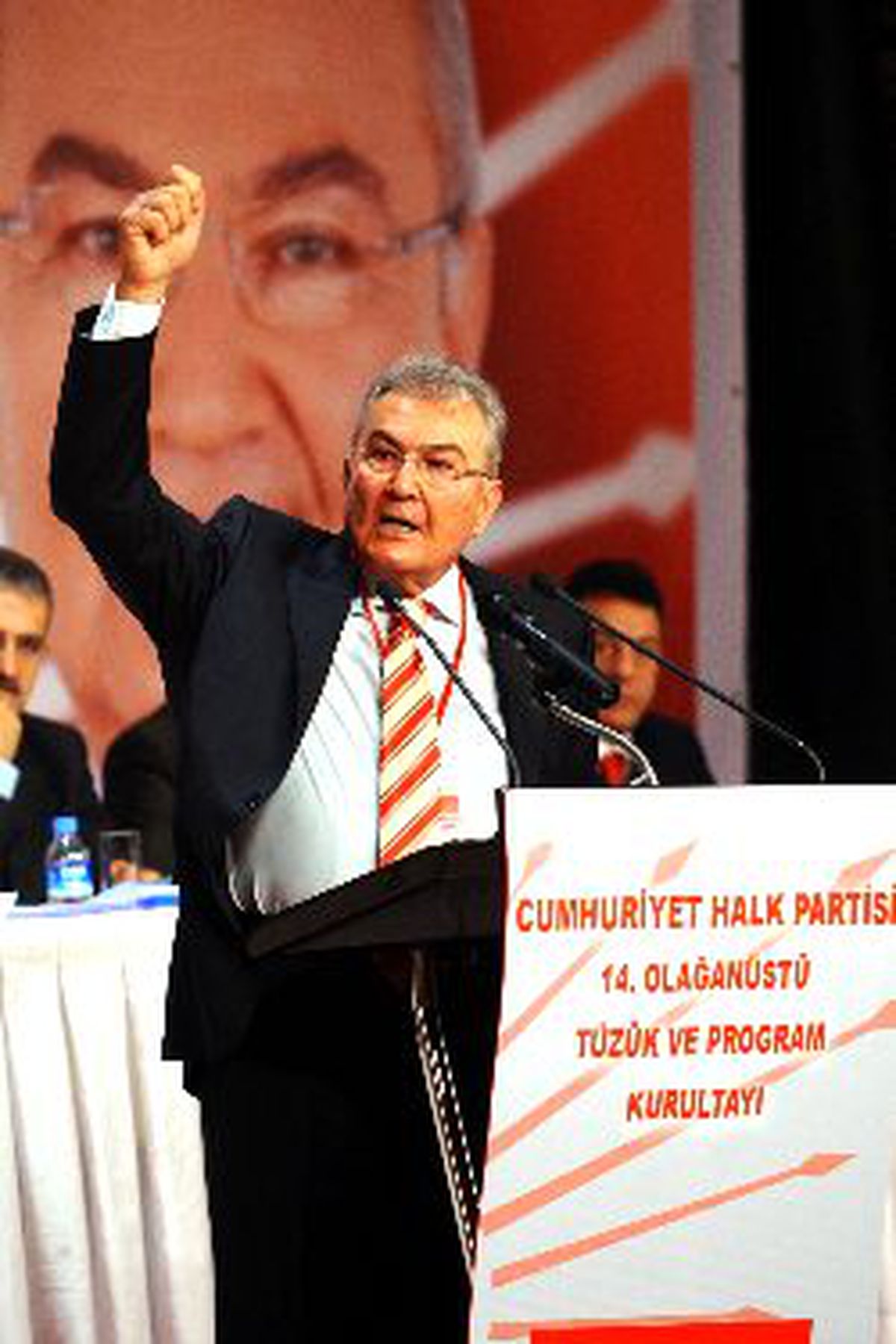 Hiçbir İktidar Baki Değildir