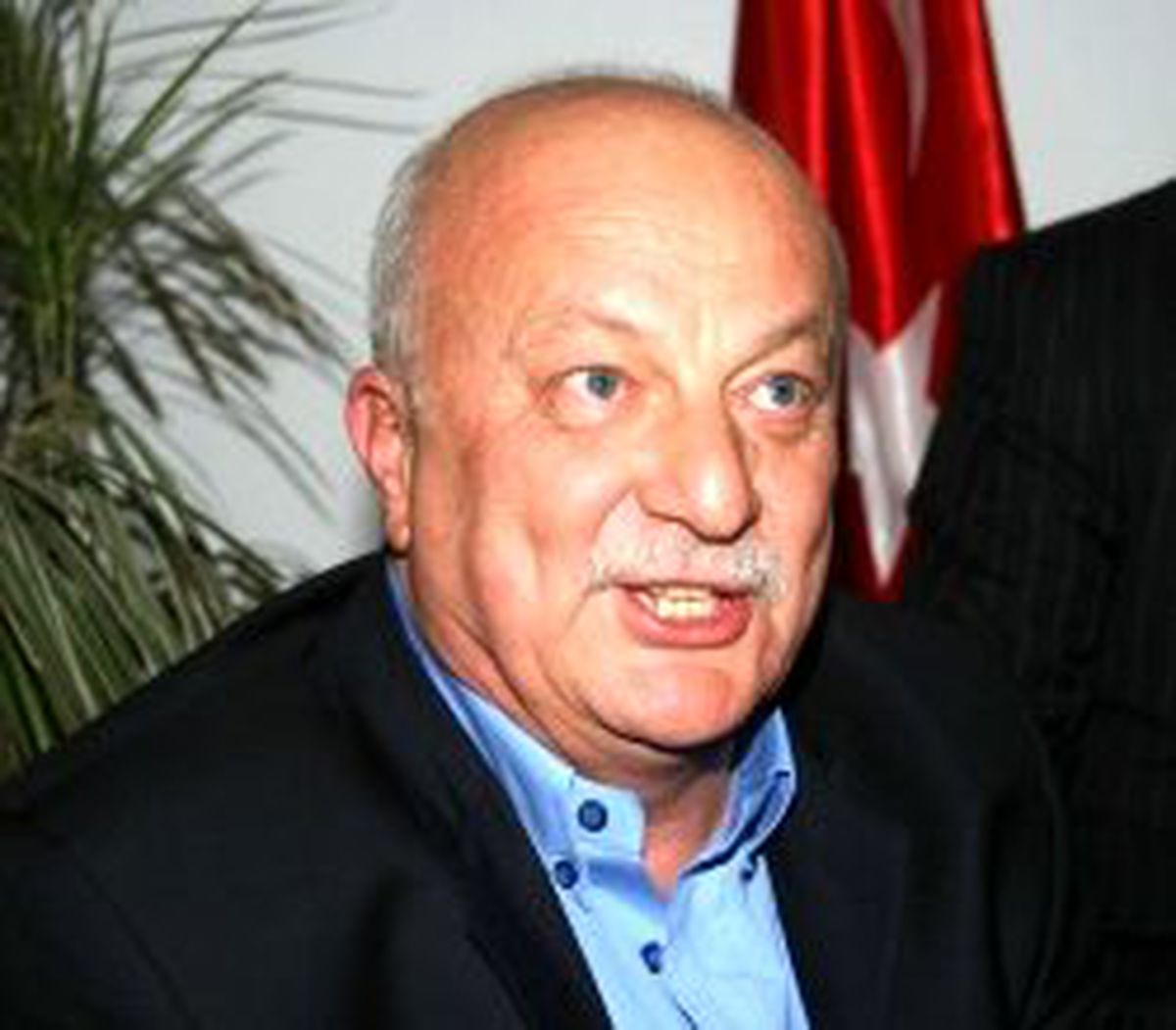 Şener: 'Kulüpte Boşluk Olmaz'