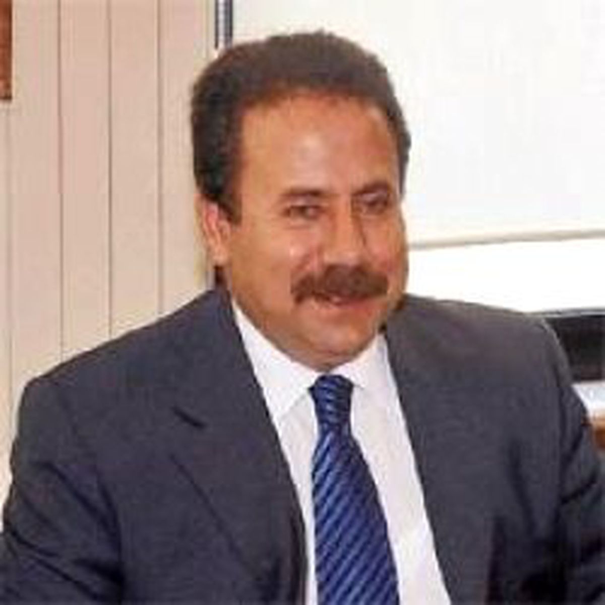 Arınç'a Dolaylı Yanıt: Bir Ay Daha Görevde