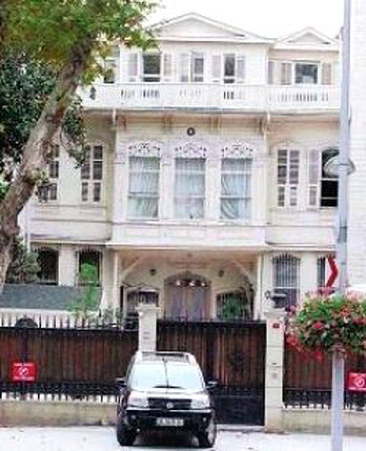 Kağıtçıbaşı'ndan Dört Kardeşe Eşit Miras