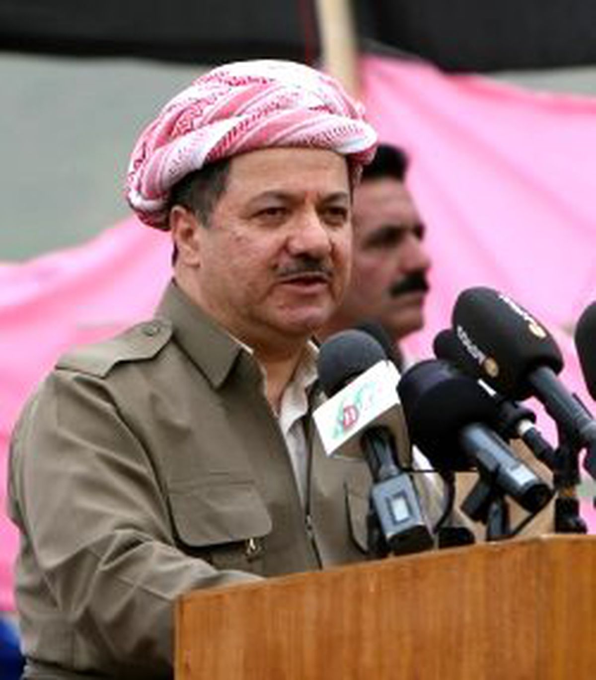 Barzani'ye Takipsizlik