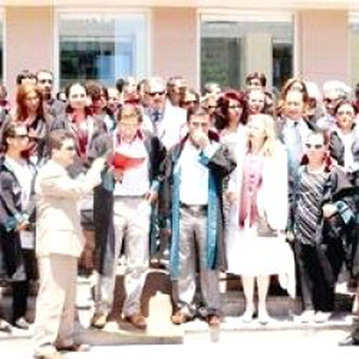 Avukatlardan 'Para Alamıyoruz' Eylemi