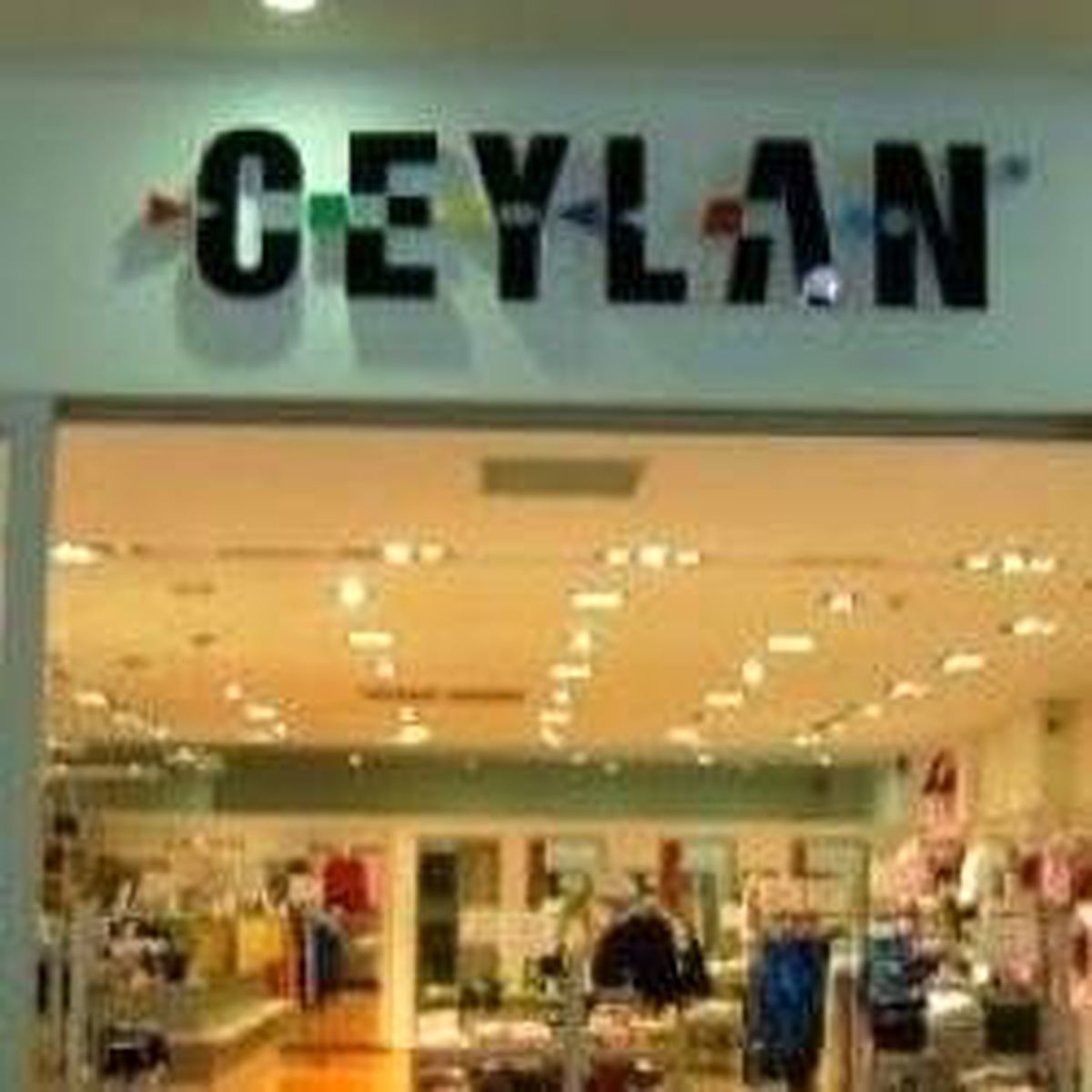 Ceylan Giyim Satışa Çıktı