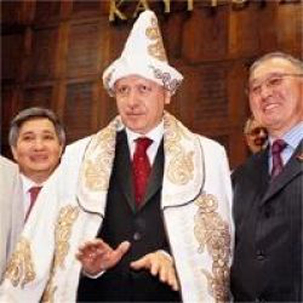 Sahteyse de, Doğruysa da Vahim