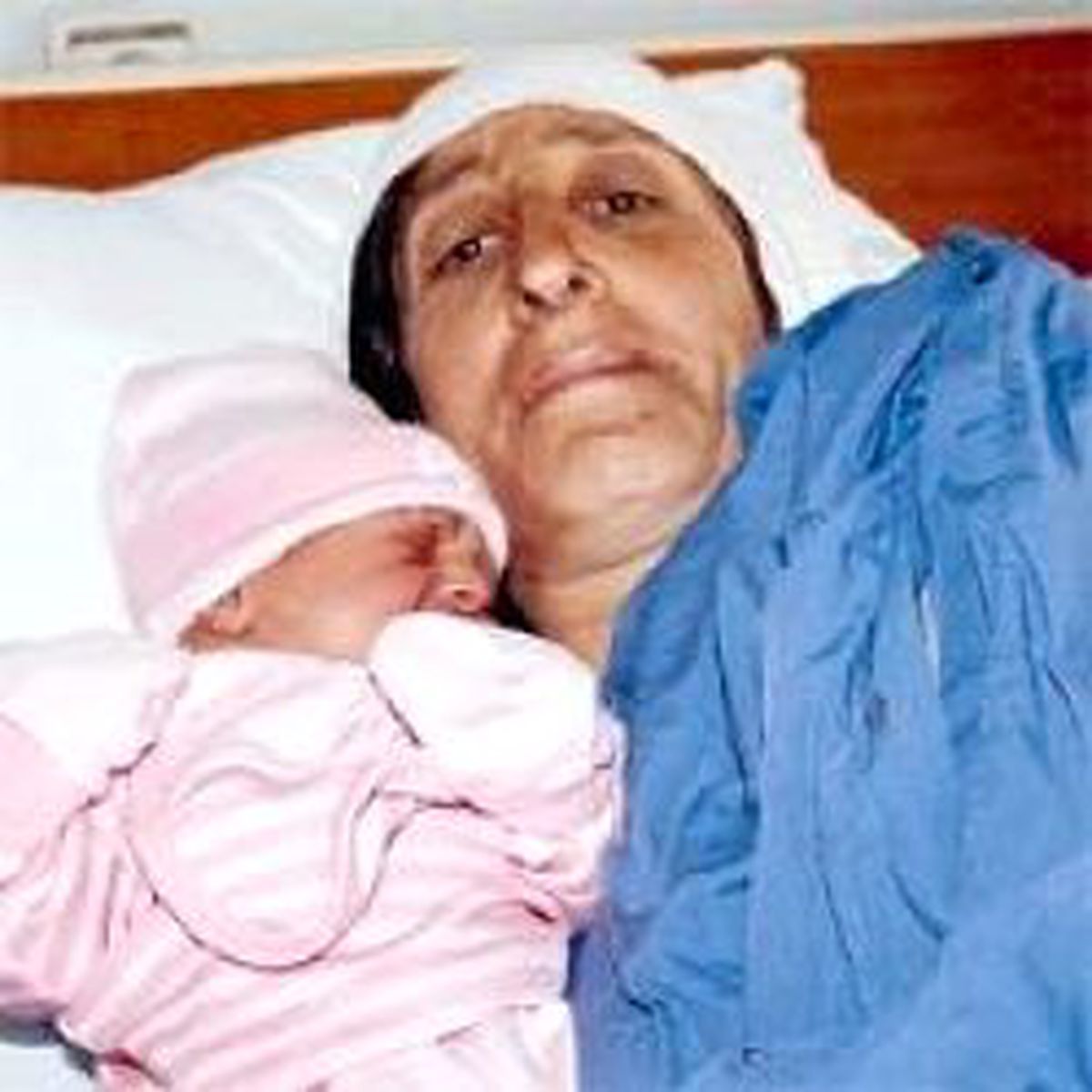 12'nci Bebeğiyle Hastaneye Terk Edildi