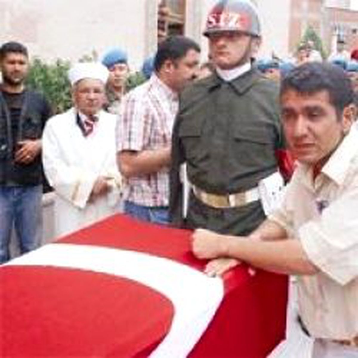 Tunceli'de Çatışma: 1 Er Şehit