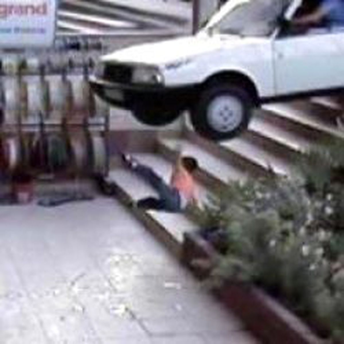 Burnu Bile Kanamadı