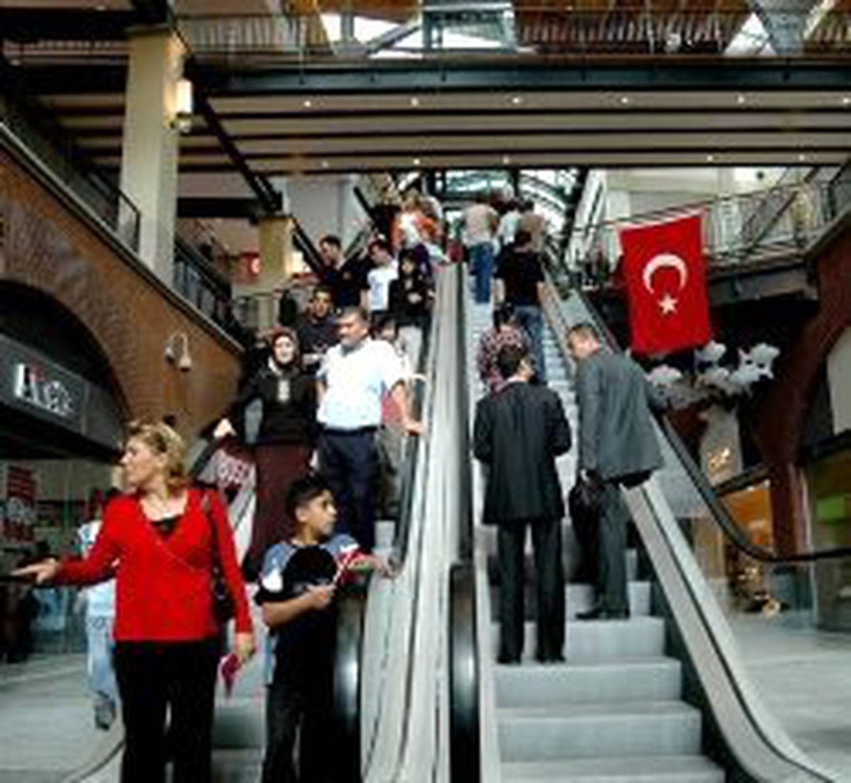 Belirsizlik Sürüyor