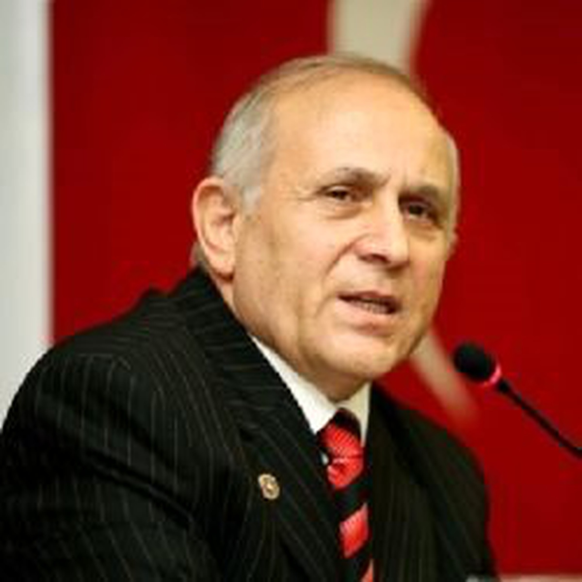 AKP'li Kuzu: Açıklama İkna Edici Değil