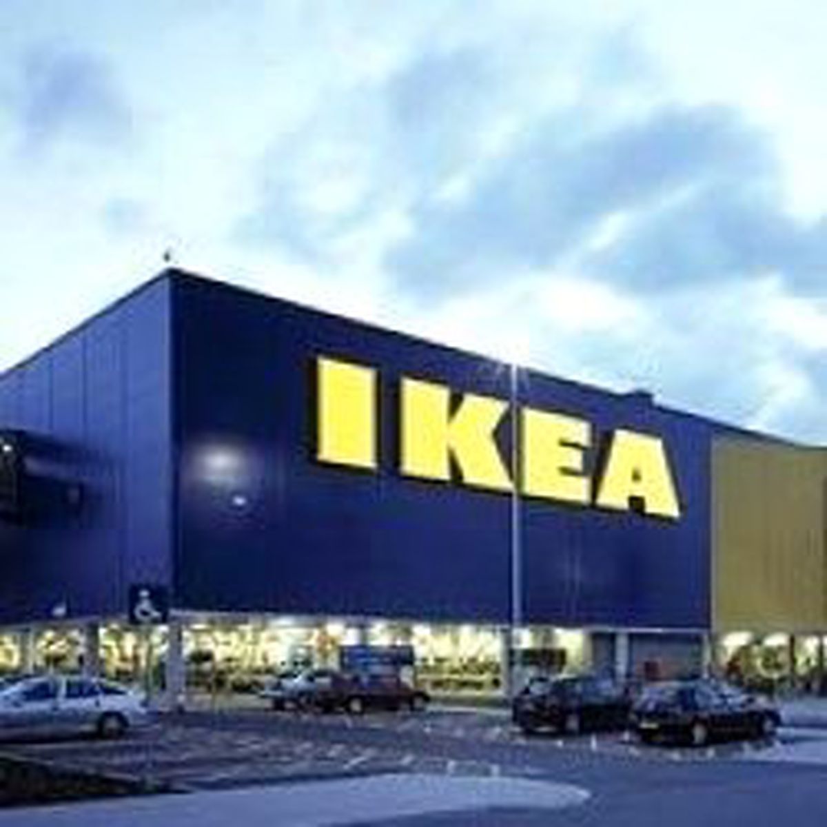 Ikea 5 Bin Kişiyi İşten Çıkardı