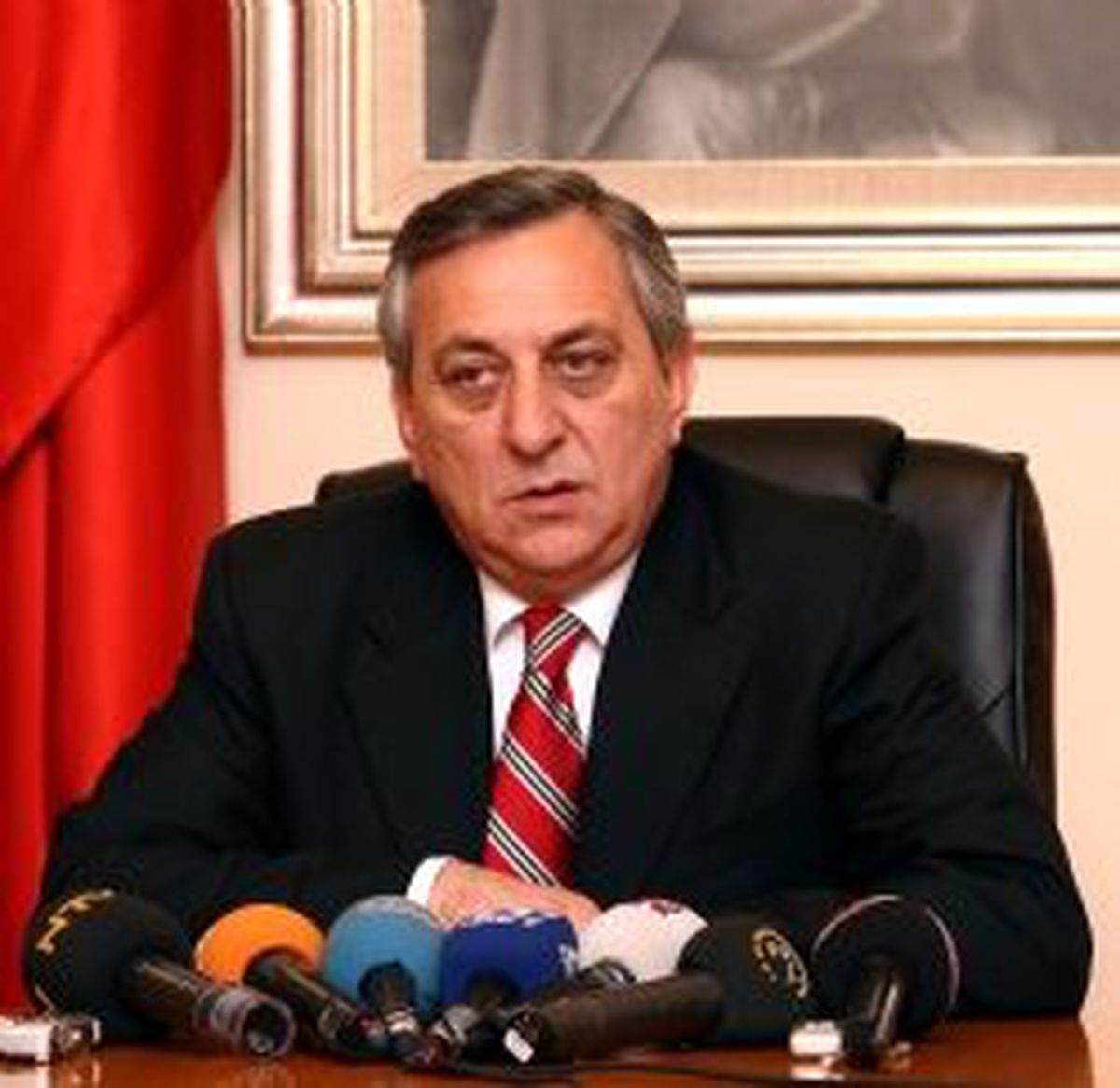 CHP'li Okay'dan: 'Sulu Şaka'ya Cevap