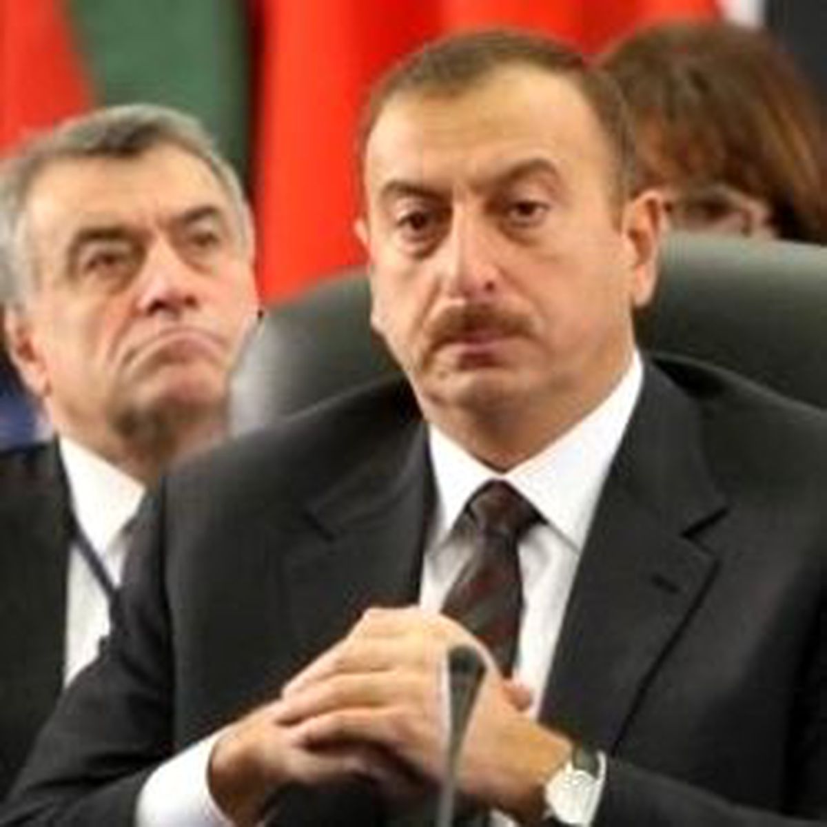 Aliyev: Karabağ İçin Savaşa da Hazırız