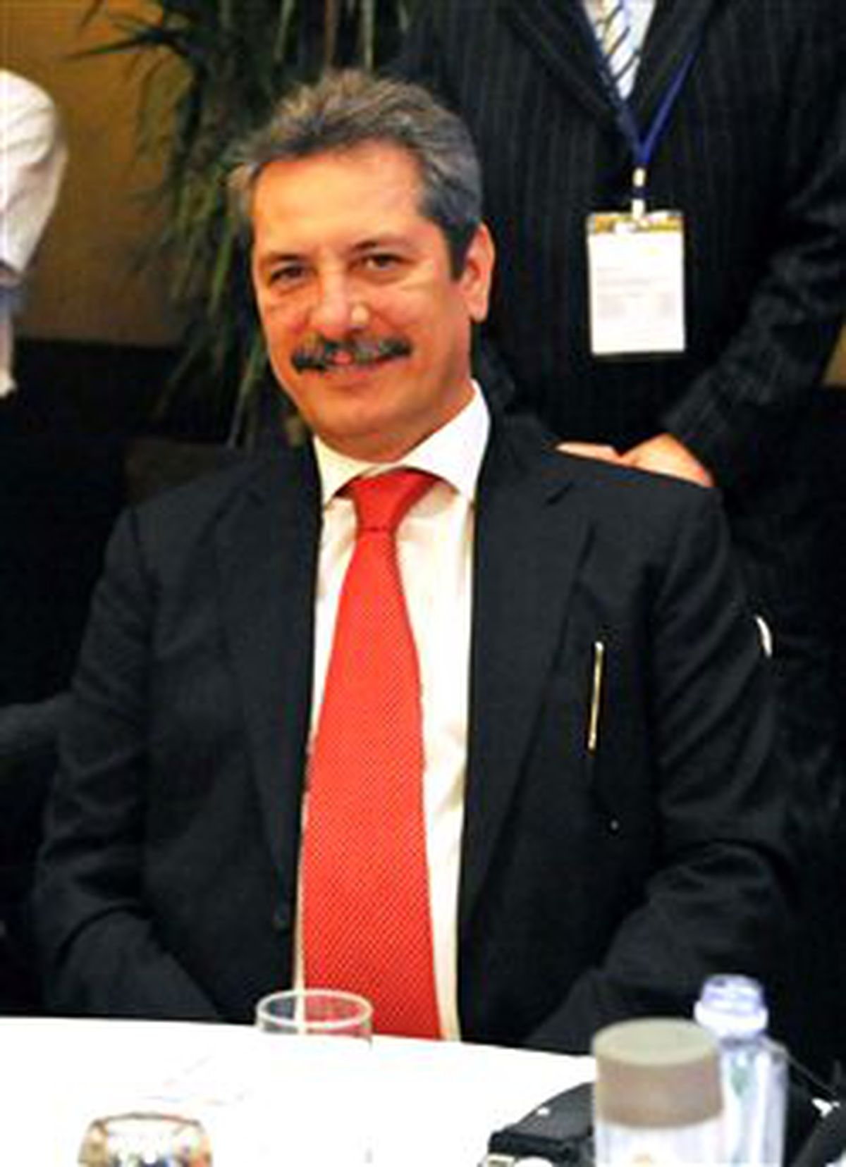 Hükümetten Çalık'a Veto