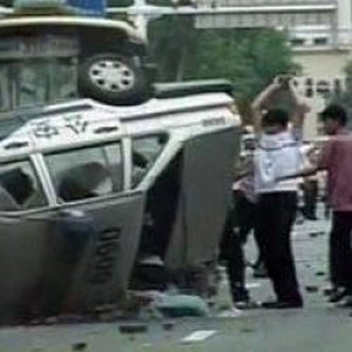 Çin'de Etnik Gerilim: 140 Ölü