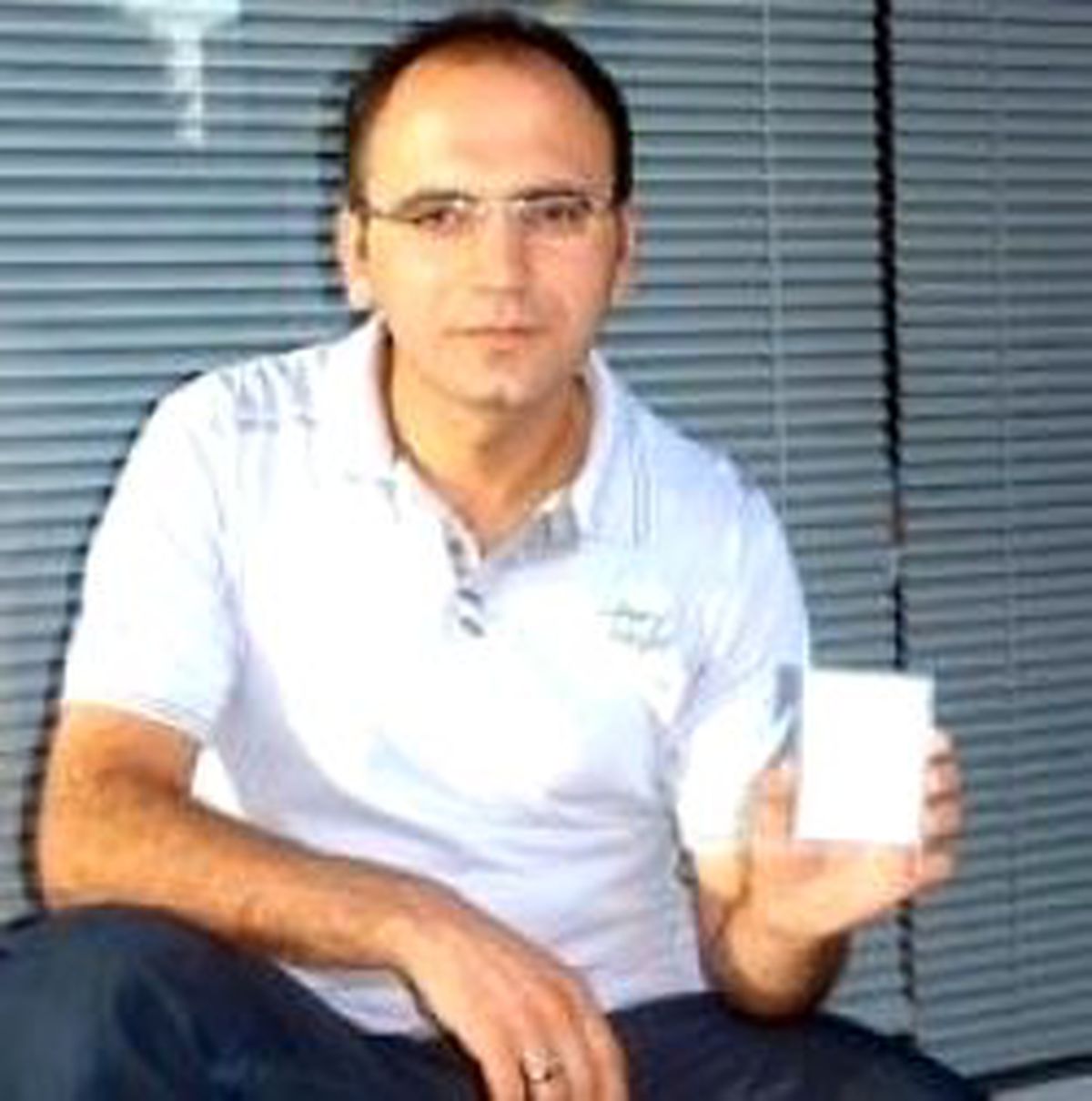 Nüfus Cüzdanını Kaybetti, Başına Gelmedik Kalmadı
