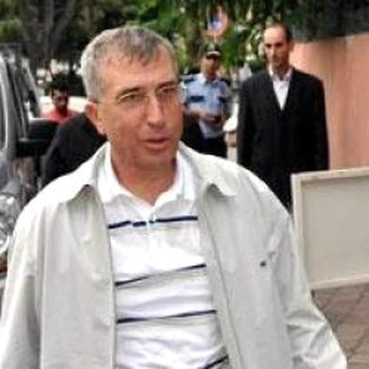 Adliyede Gizli Kameracı Yakaladı