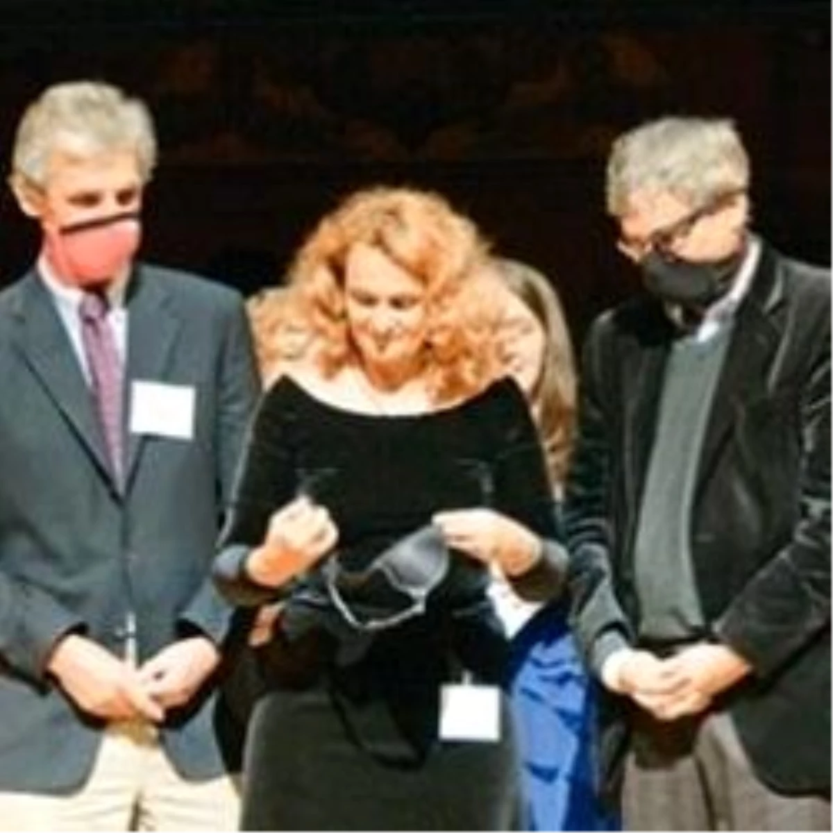 Harvard\'da Sutyen-Gaz Maskesine Büyük İlgi