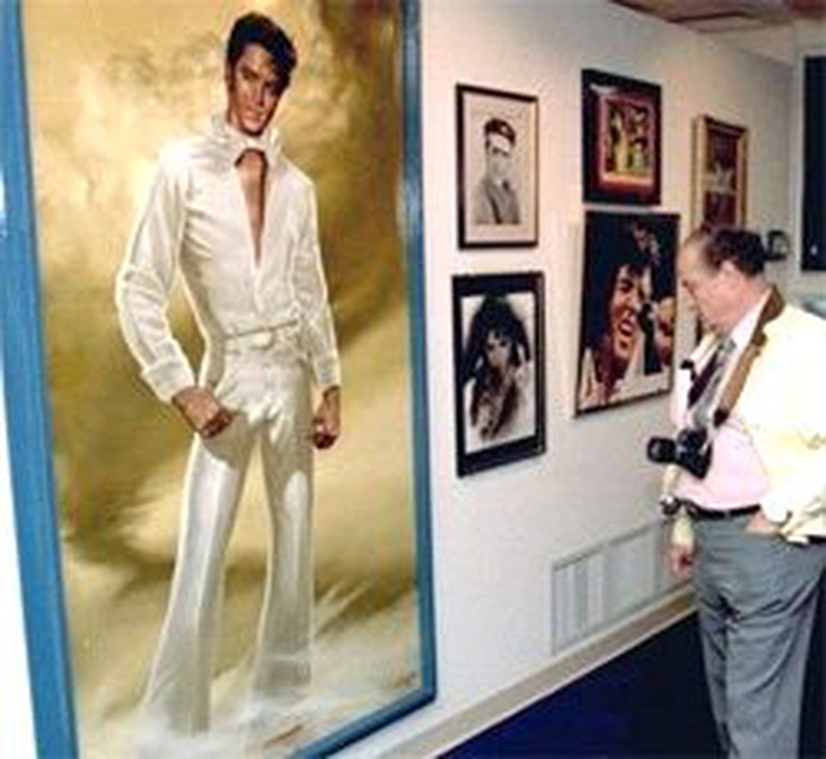 Presley'in Saçı 15 Bin Dolara Satıldı