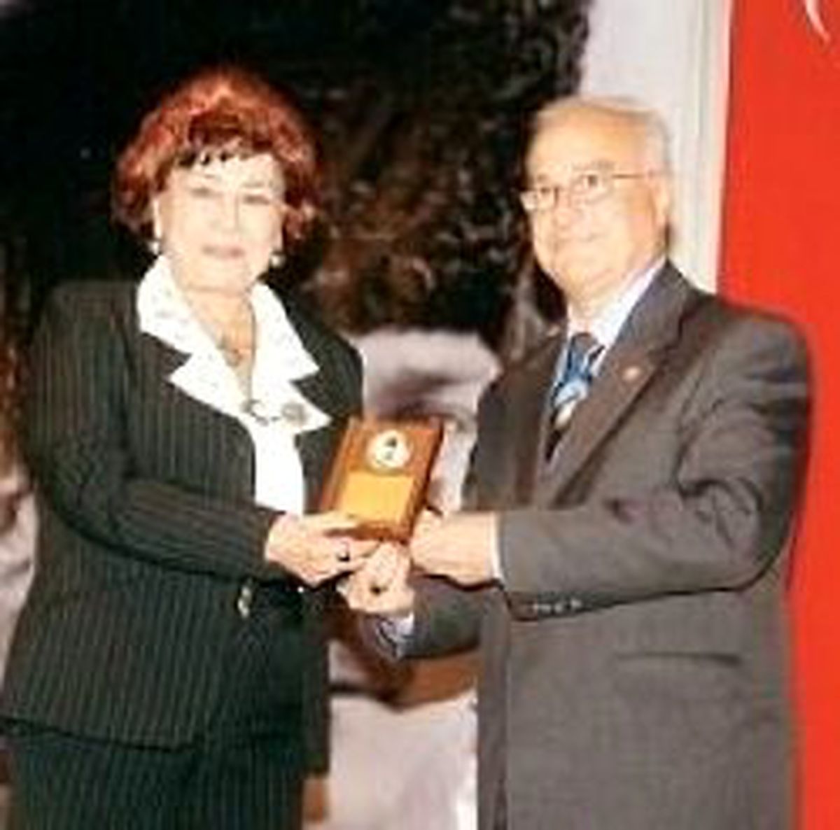 Manevi Kızı Ata'yı Anlattı