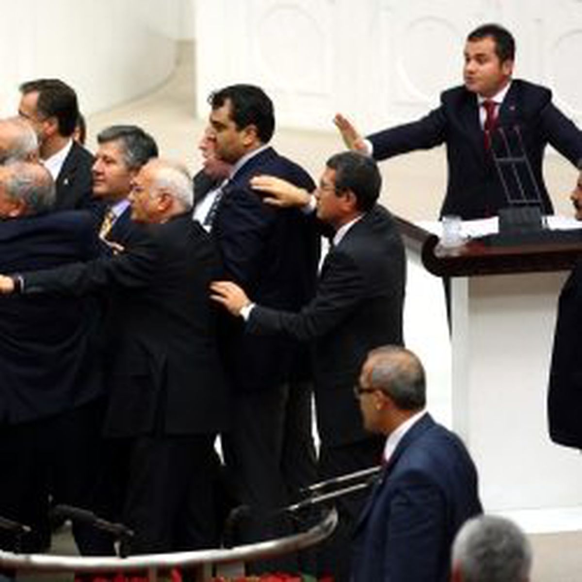 \'Barzani Biliyor, Biz Bilmiyoruz\'
