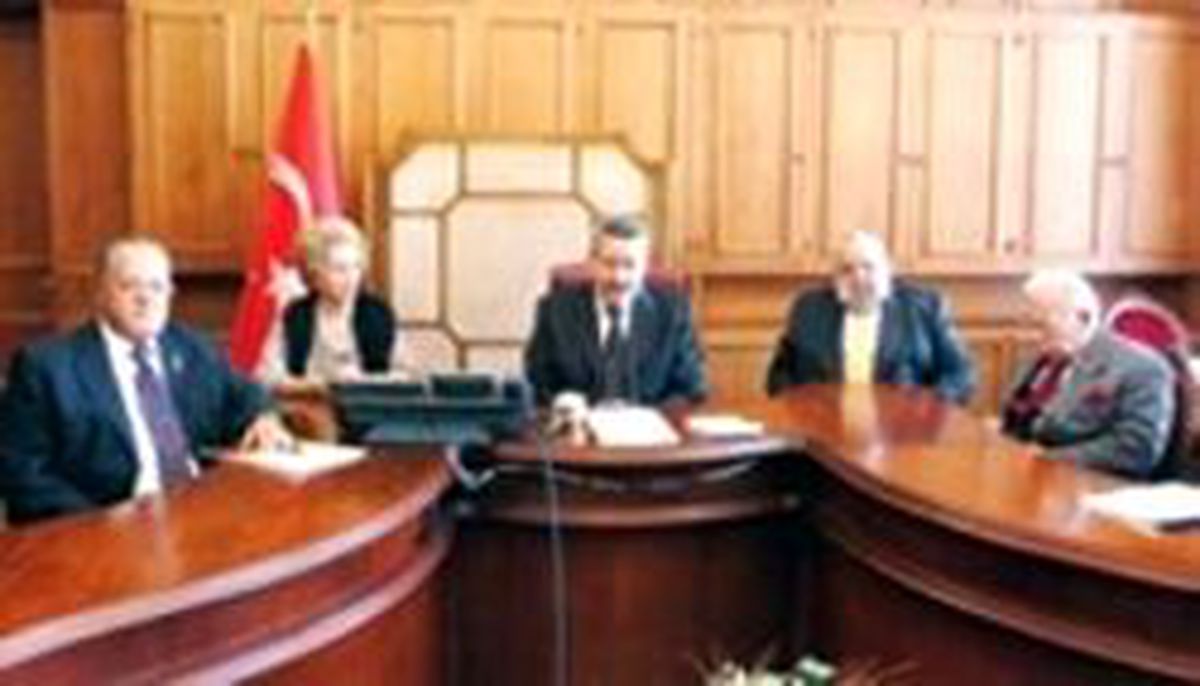 Tarihi Zirve