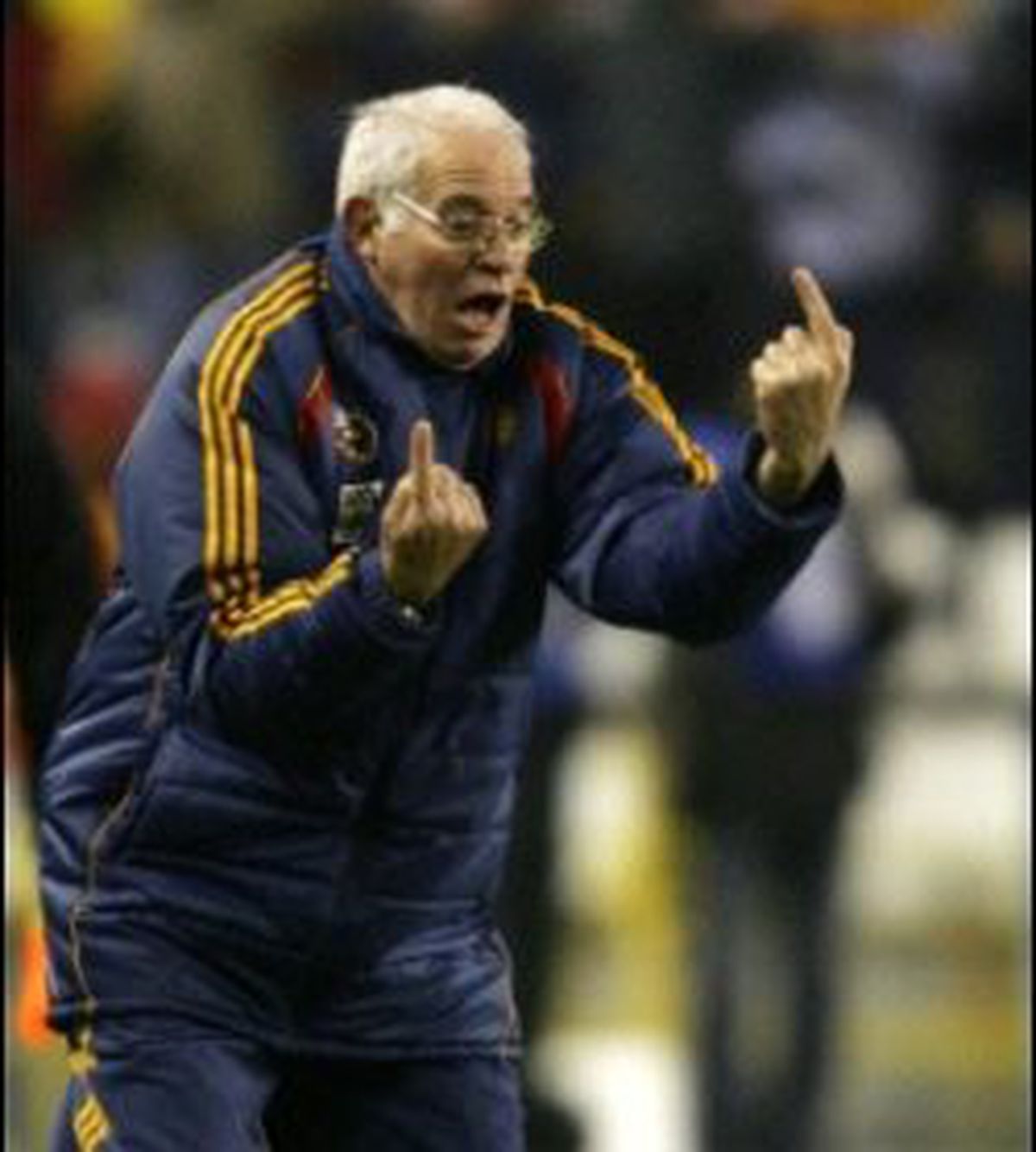 Aragones Takım Arıyor