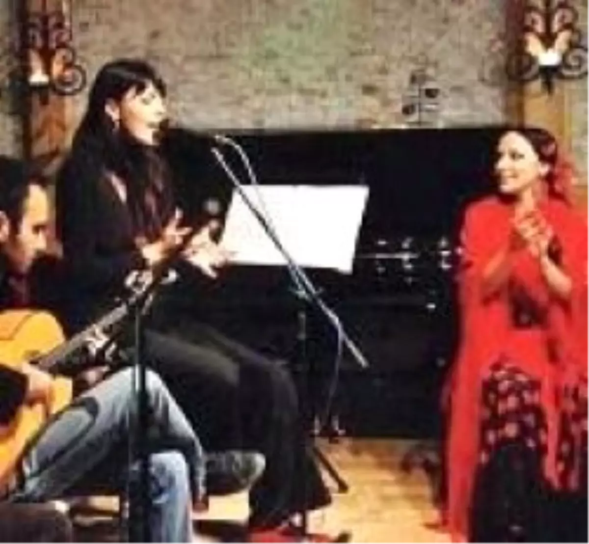 Ruhi Bey'de Chanson ve Flamenko Geceleri