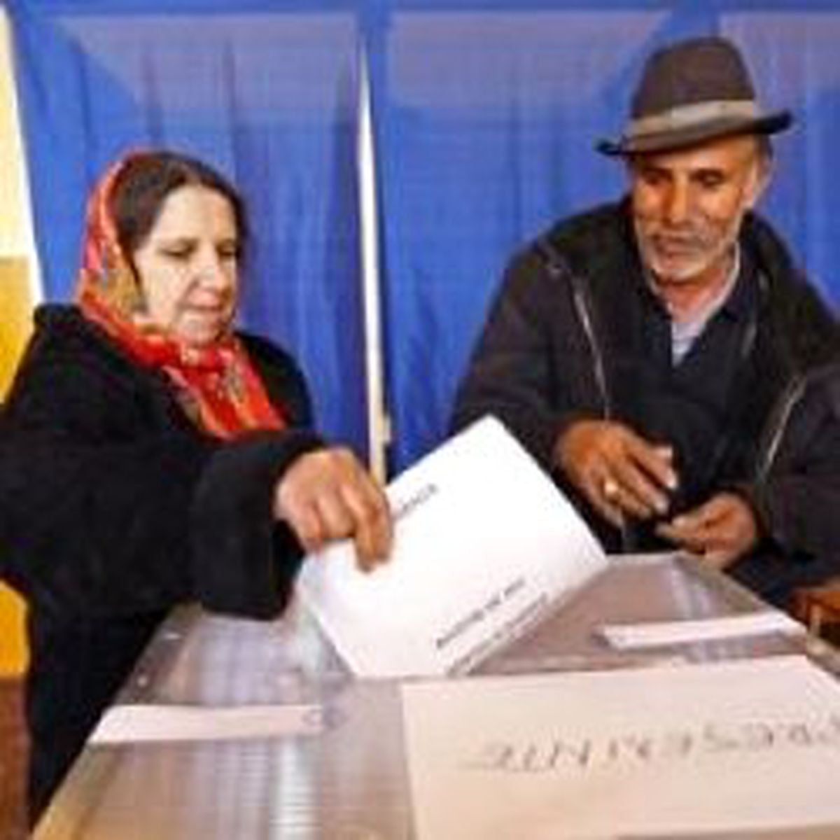 Romanya'da Seçimler 2'nci Tura Kaldı
