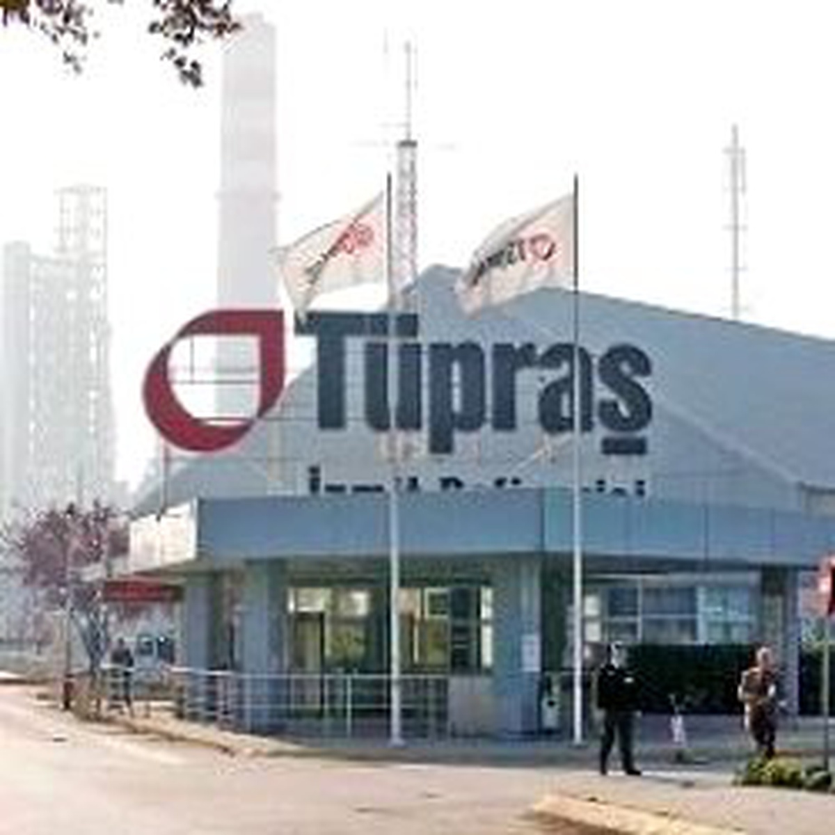Tüpraş 2 Milyar Dolar Yatıracak, Fuel Oil AB Uyumlu 'Beyaz'a Dönecek