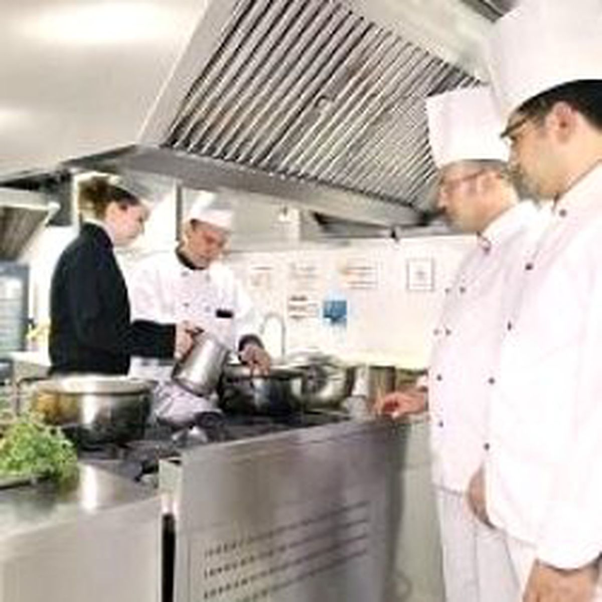 5 Milyon Kişi 6 Milyar Dolara Doyuyor