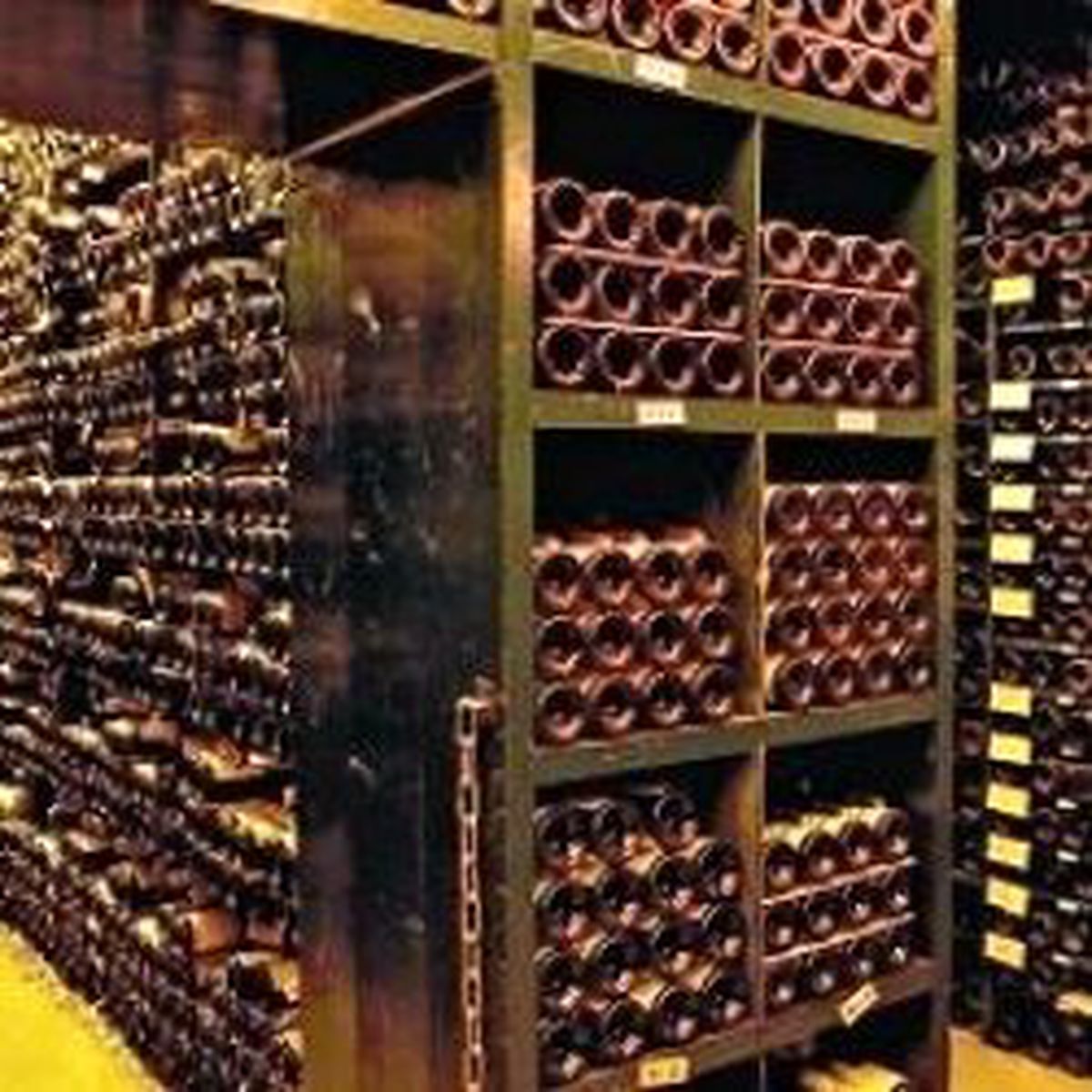 Fransız Devrimi\'nden Kalma Şaraplar Satılıyor 1 Milyon Euro Bekleniyor