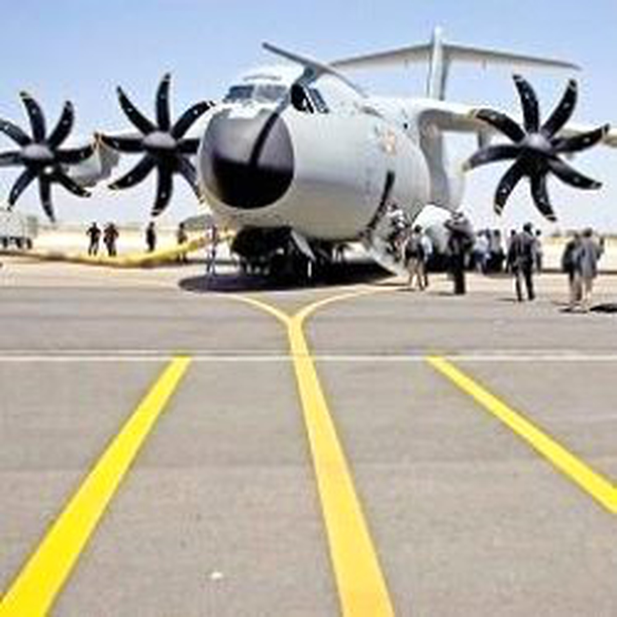 Tasarımına 400 Türk Mühendisi Girdi A400m Nakliye Uçağı İlk Testi Geçti