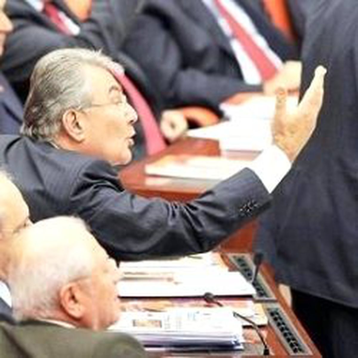 Sinir Harbi Tutanaklarda