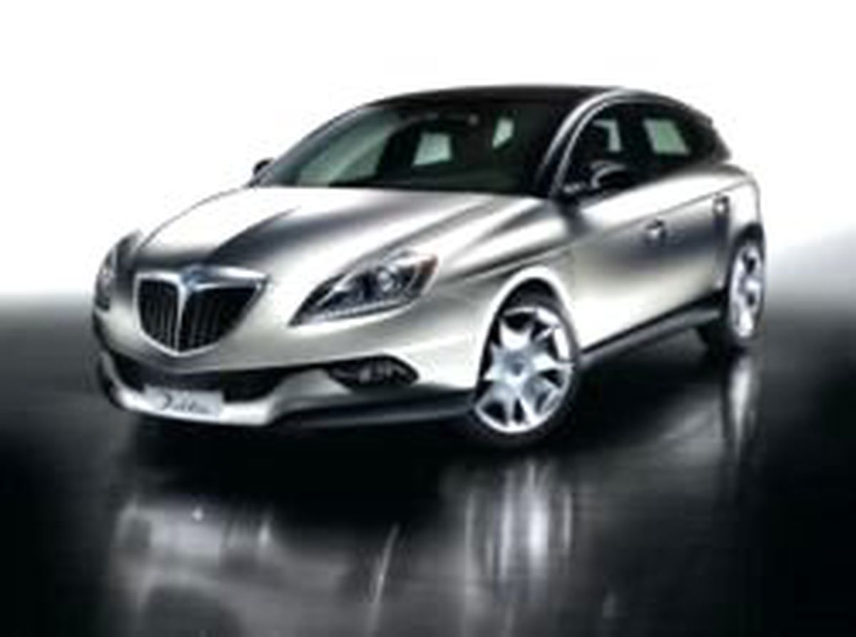 Lancia Delta'ya Uzatılmış Garanti Hediye
