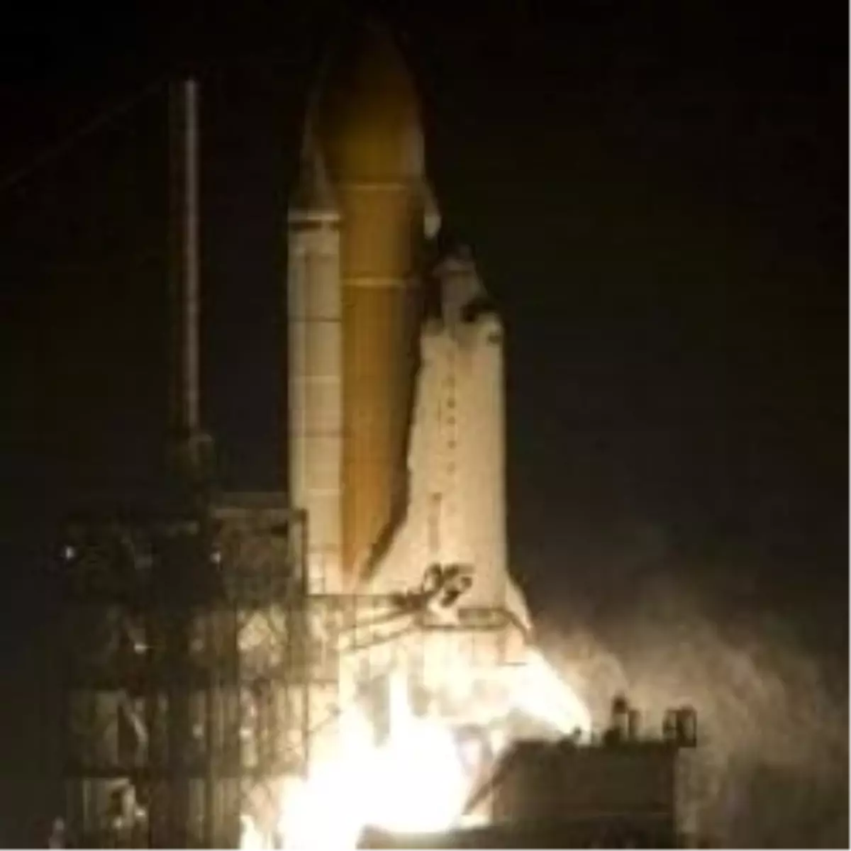 Uzay Mekiği Endeavour Fırlatıldı