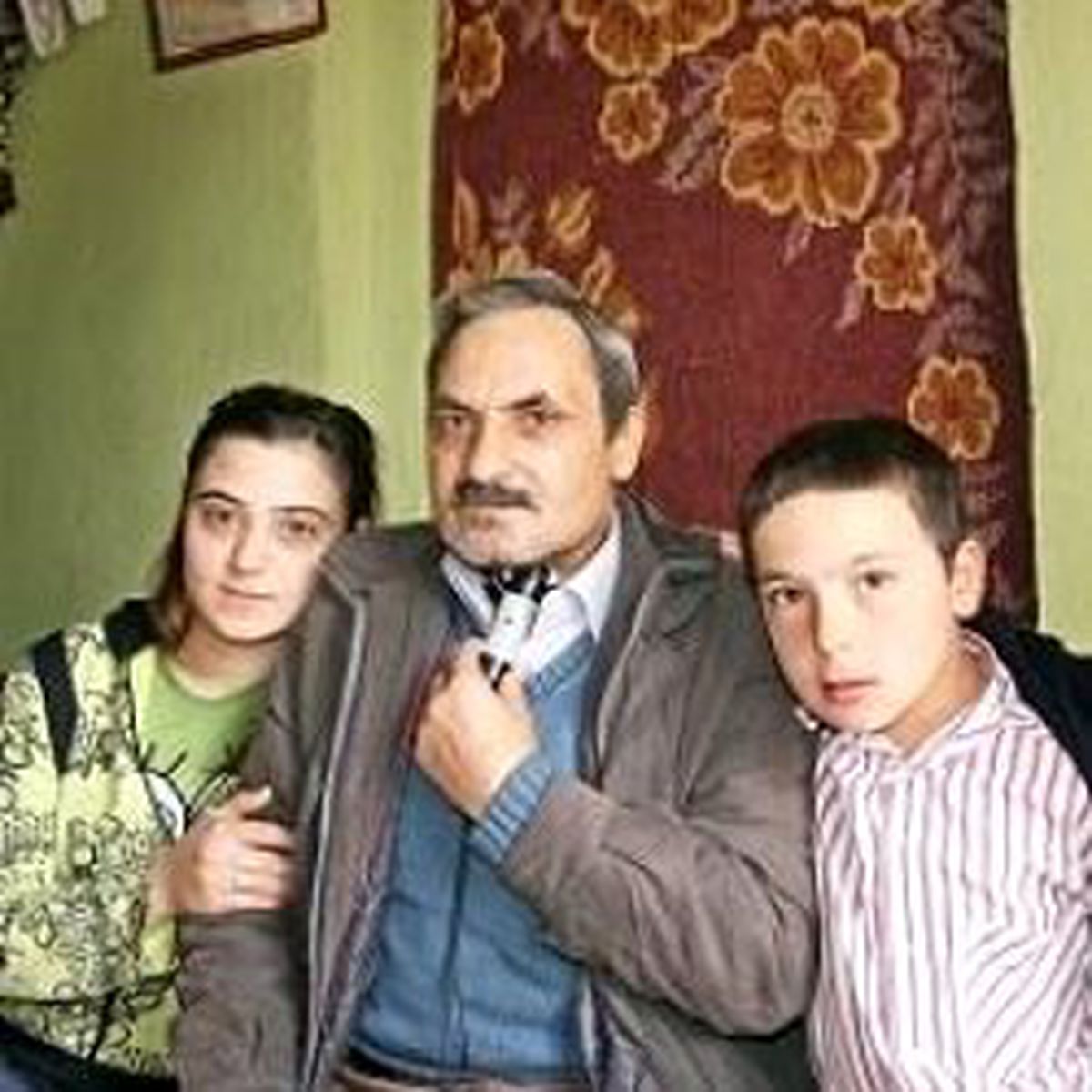 Ameliyat Masasına Sigarayla Gitti