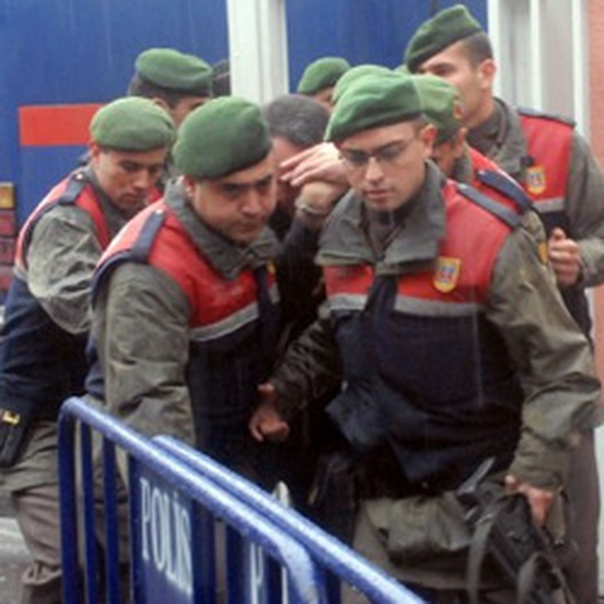 Ergenekon'da Şok Gözaltı