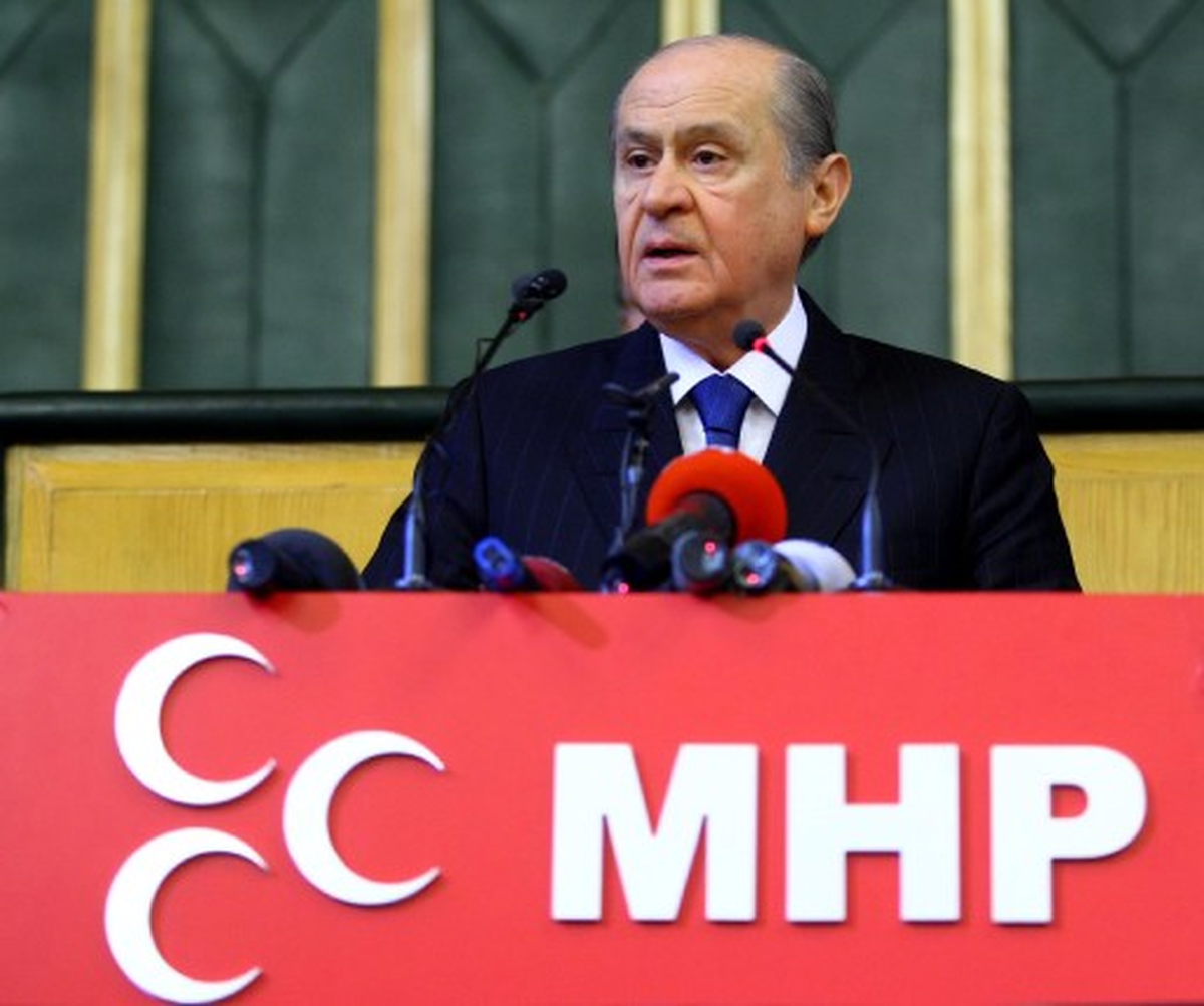 'MHP Sıralarına Yaklaşmayın'
