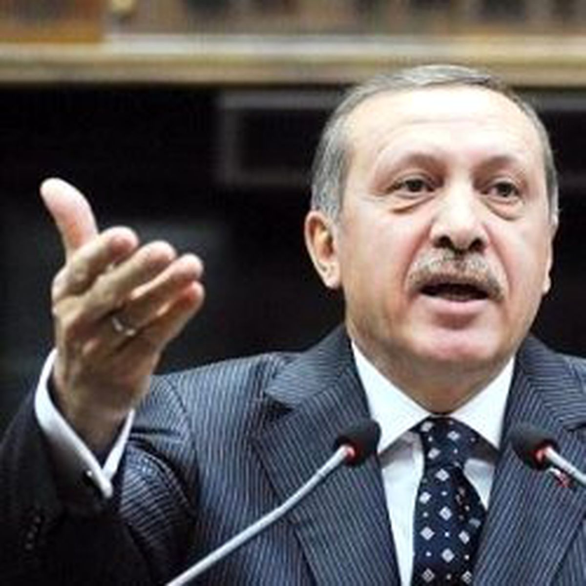 Bahçeli'yi Tıp Dünyasına Havale Etti