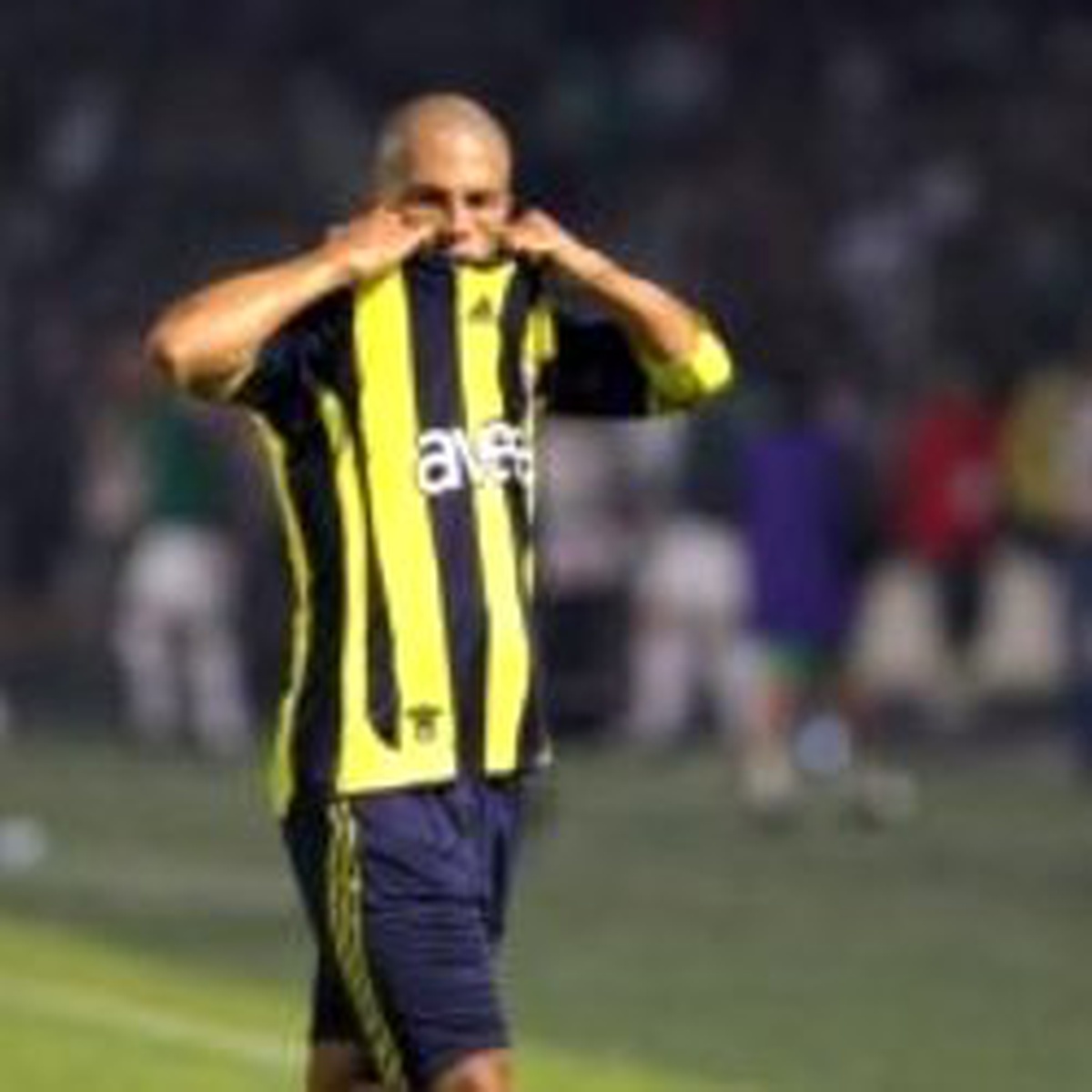 Alex: Sahada Futbol Oynamadık