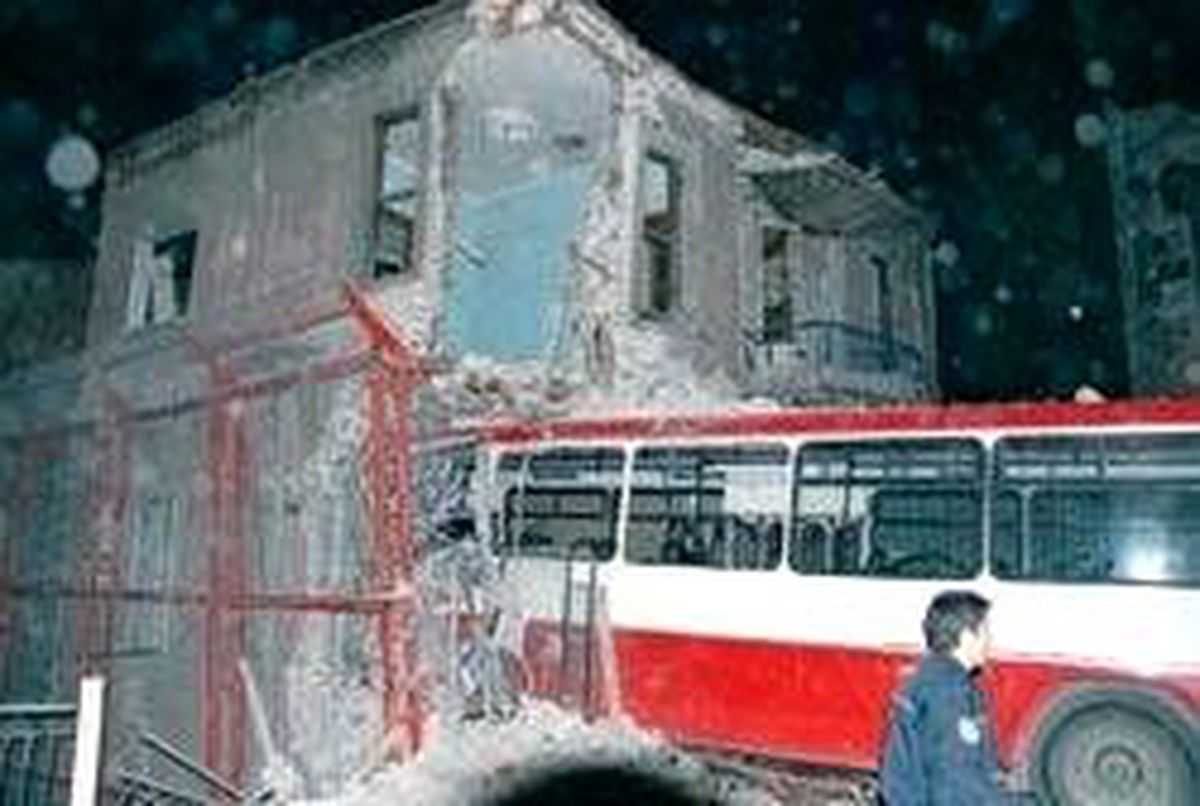 3 Yıl Sonra Yine Otobüs Girdi