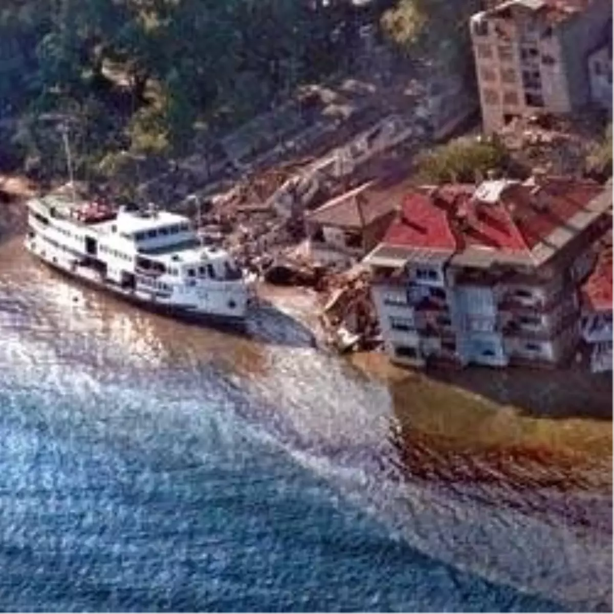 İskeledeki Sağlık Malzemesi Tsunami Gelince Ne İşe Yarar