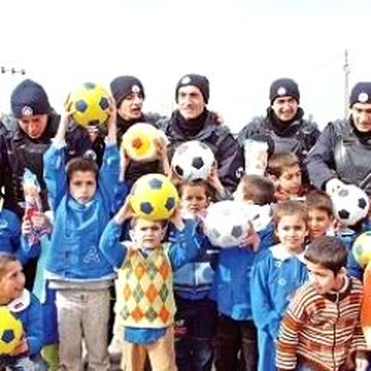 Polise Taşa Ceza ve Tahliye